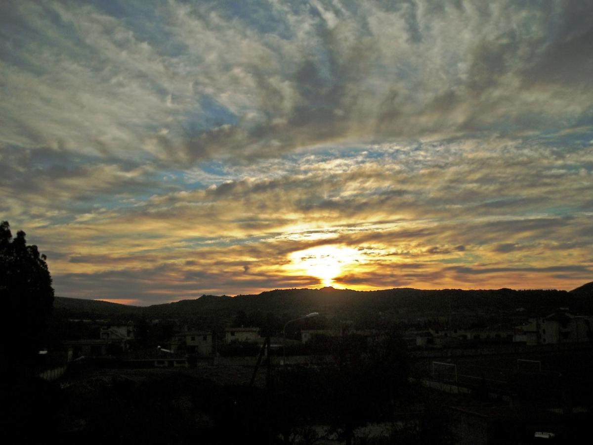 Loculi Agriturismo Funtan'Arva מראה חיצוני תמונה