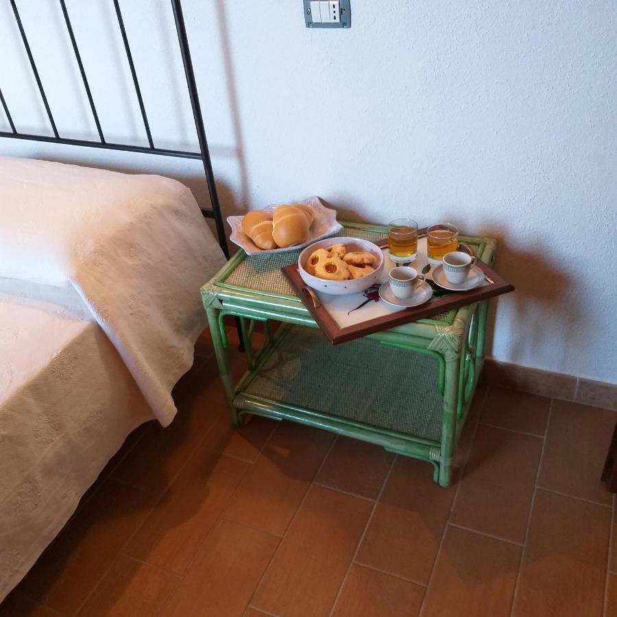 Loculi Agriturismo Funtan'Arva מראה חיצוני תמונה