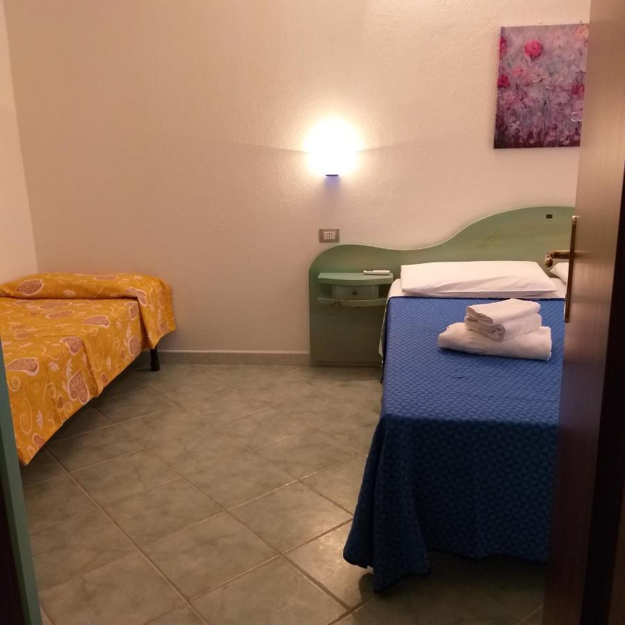 Loculi Agriturismo Funtan'Arva מראה חיצוני תמונה