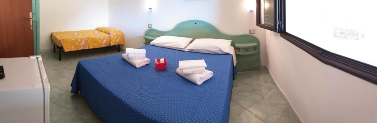 Loculi Agriturismo Funtan'Arva מראה חיצוני תמונה