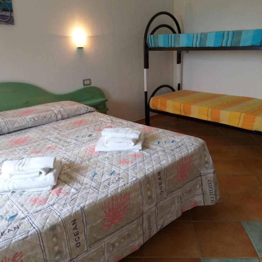 Loculi Agriturismo Funtan'Arva מראה חיצוני תמונה